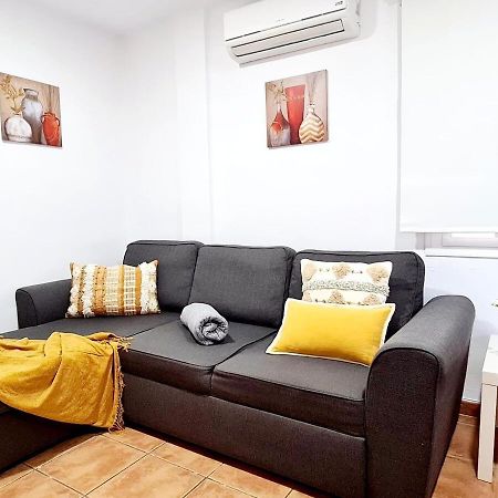 Bonito Apartamento Con Terraza - Pedregalejo Playa Malaga Exterior photo